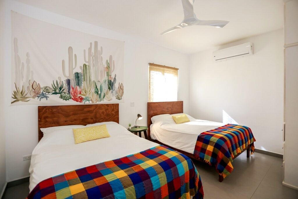 imgi_100_fc8d18b6-b74f-4735-b5ea-5858ff911919